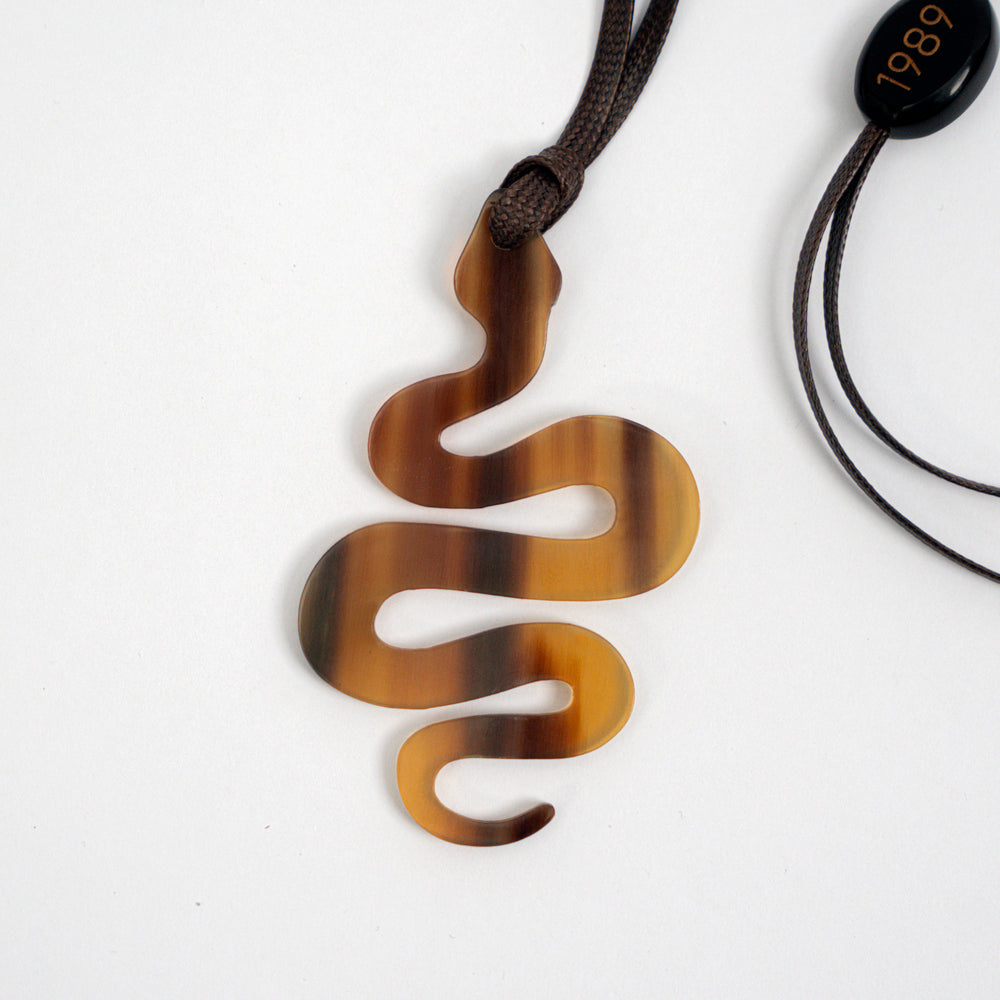 Artisan Horn Serpent