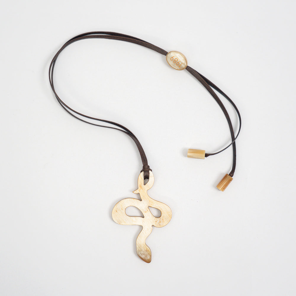 Artisan Horn Serpent