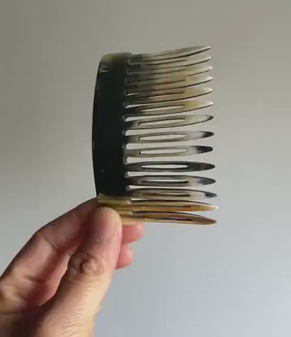 The 3-in-1 Horn Comb: Detangle. Secure. Style